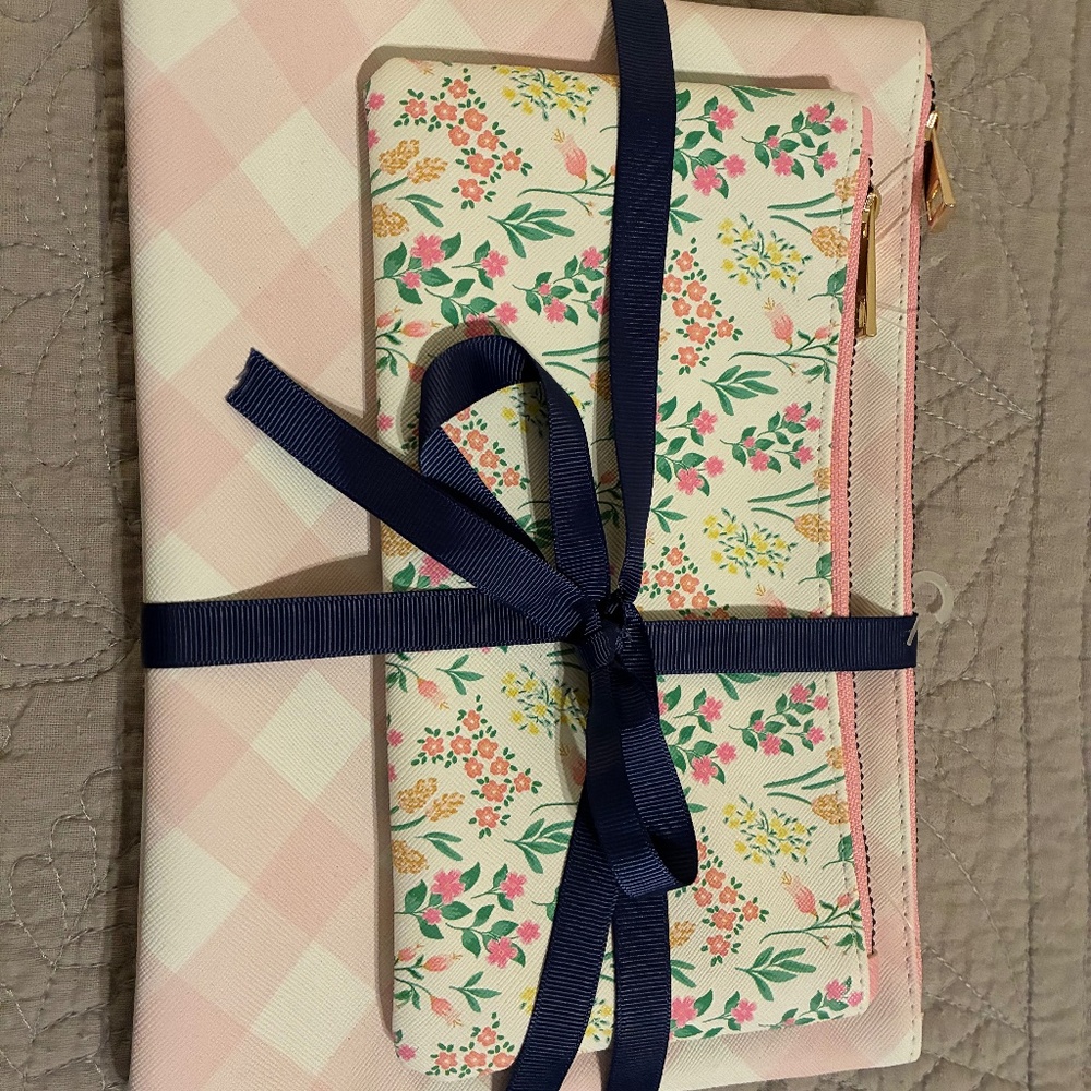 NWT Emily Ley Simplified pouch set, 2 pouches